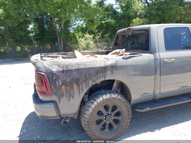 Продажа на аукционе авто 2025 Ram 2500 Laramie  4x4 6'4 Box, vin: 3C63R5FLXSG583569, номер лота: 45197101