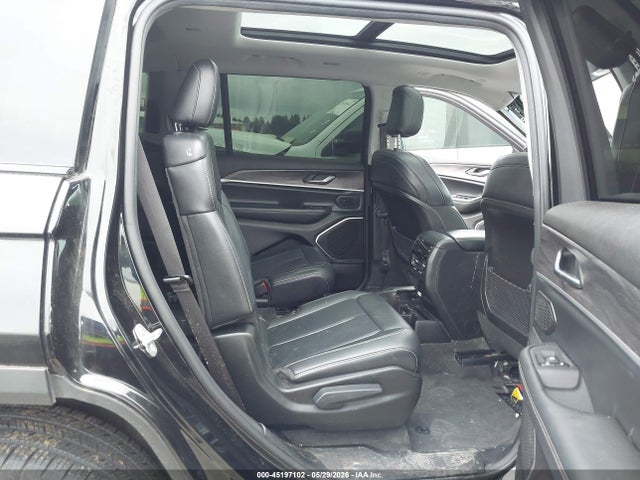 45197102 :رقم المزاد ، 1C4RJJBG6N8548193 vin ، 2022 Jeep Grand Cherokee L Limited 4x2 مزاد بيع