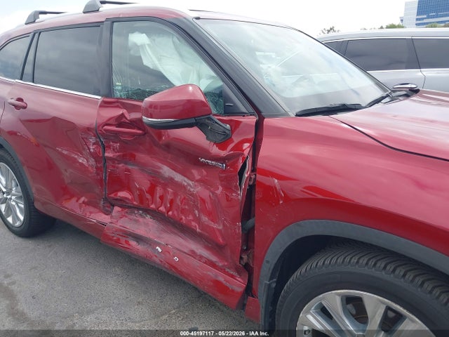 2021 Toyota Highlander Hybrid Limited მანქანა იყიდება აუქციონზე, vin: 5TDDBRCH1MS015160, აუქციონის ნომერი: 45197117