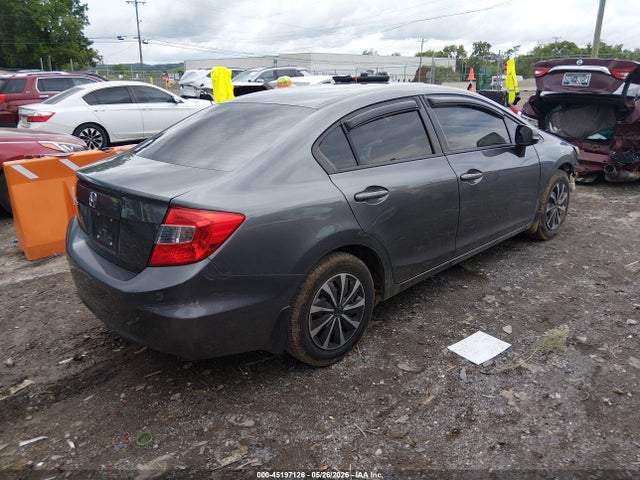 Продаж на аукціоні авто 2012 Honda Civic Lx, vin: 19XFB2F53CE013209, номер лоту: 45197126