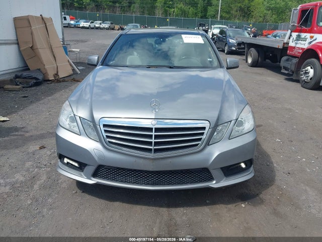 45197154 :رقم المزاد ، WDDHF9AB5BA442720 vin ، 2011 Mercedes-benz E 550 4matic مزاد بيع