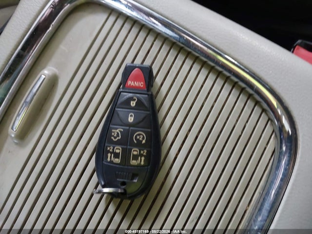 2012 Chrysler Town & Country Limited მანქანა იყიდება აუქციონზე, vin: 2C4RC1GG3CR134163, აუქციონის ნომერი: 45197169