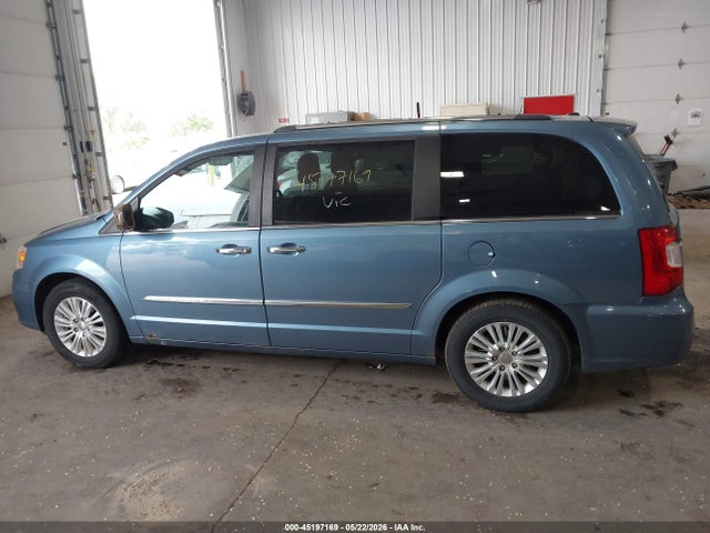 2012 Chrysler Town & Country Limited მანქანა იყიდება აუქციონზე, vin: 2C4RC1GG3CR134163, აუქციონის ნომერი: 45197169