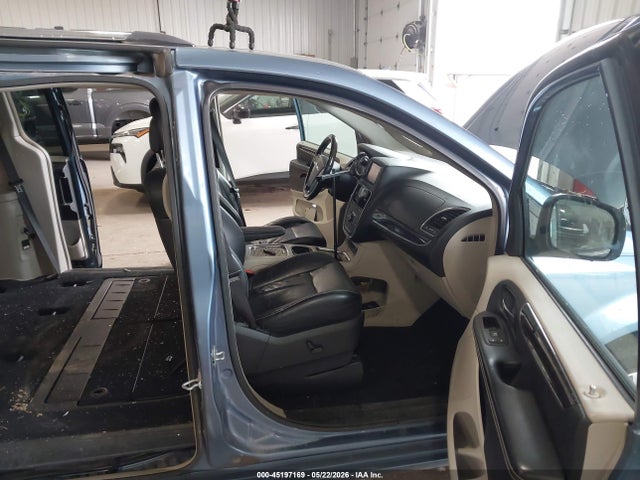 2012 Chrysler Town & Country Limited მანქანა იყიდება აუქციონზე, vin: 2C4RC1GG3CR134163, აუქციონის ნომერი: 45197169