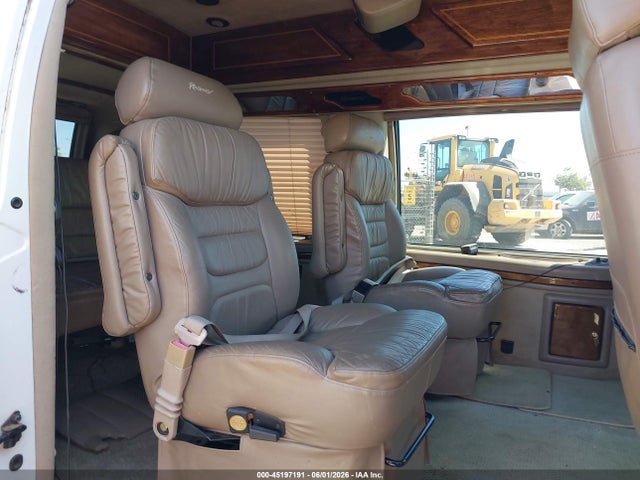 Продажа на аукционе авто 2001 Dodge Ram Van 1500 Conversion, vin: 2B6HB11Y31K551941, номер лота: 45197191