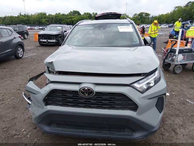 Toyota Rav4 Xle 2023 2T3W1RFV2PW239909 Image 13