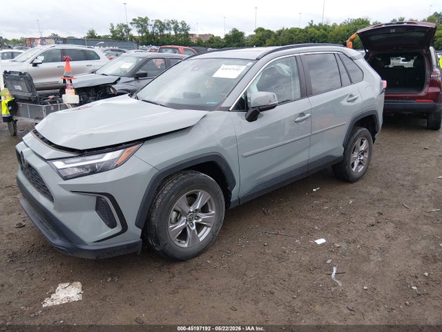 Toyota Rav4 Xle 2023 2T3W1RFV2PW239909 Image 2