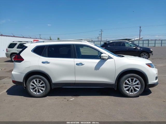 Nissan ROGUE SV 2018 JN8AT2MV1JW303952 Image 13
