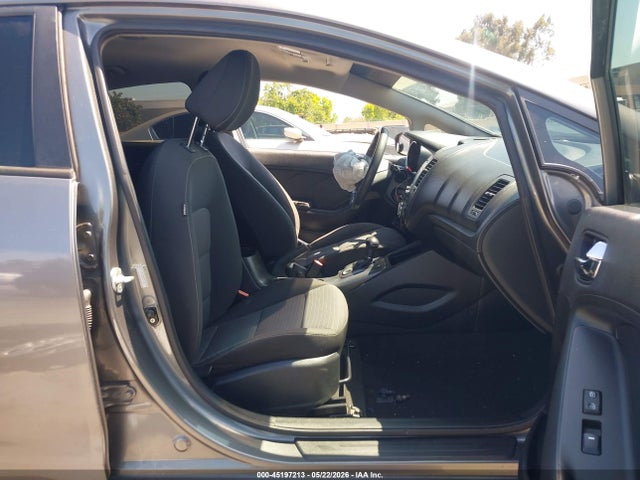Продаж на аукціоні авто 2016 Kia Forte Lx, vin: KNAFX4A64G5549162, номер лоту: 45197213