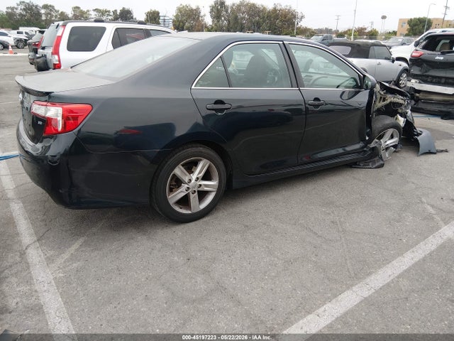 4T1BF1FK7EU463447 Toyota CAMRY SE