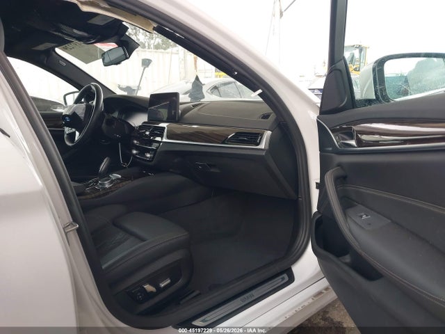 BMW 530I 2021 WBA53BH09MWX22242 Image 5