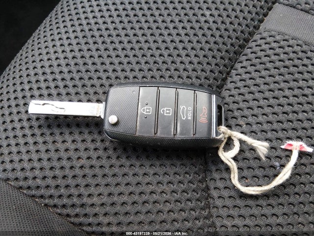 45197239 :رقم المزاد ، 5XXGT4L3XLG393365 vin ، 2020 Kia Optima Lx مزاد بيع