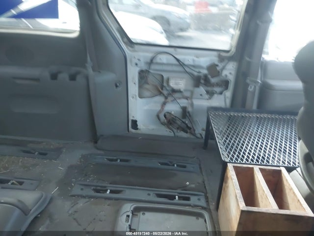 Продажа на аукционе авто 2003 Chrysler Town & Country Ex, vin: 2C8GP74L43R125163, номер лота: 45197240