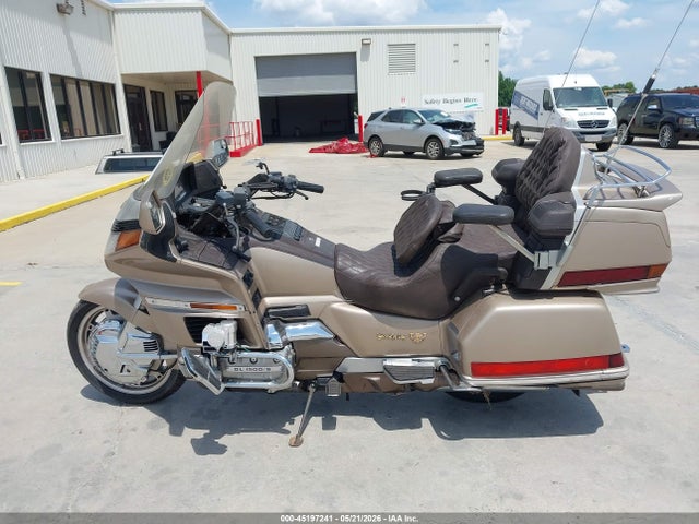 Продажа на аукционе авто 1988 Honda Gl1500, vin: 1HFSC220XJA010111, номер лота: 45197241
