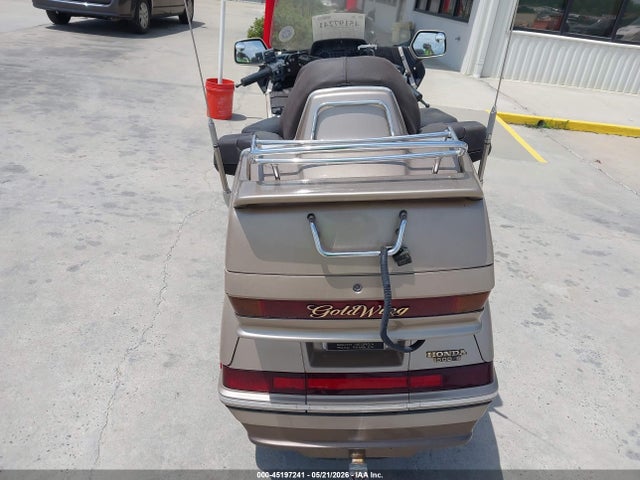 Продажа на аукционе авто 1988 Honda Gl1500, vin: 1HFSC220XJA010111, номер лота: 45197241