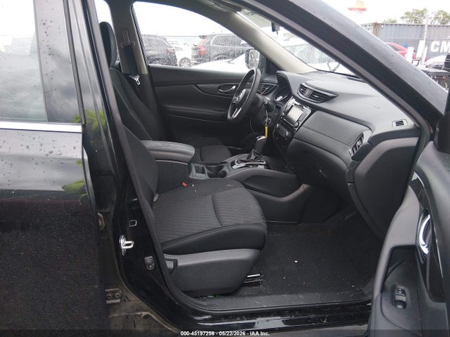 45197256 :رقم المزاد ، KNMAT2MT2JP520723 vin ، 2018 Nissan Rogue S مزاد بيع