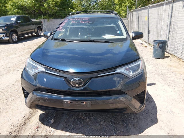 Продаж на аукціоні авто 2017 Toyota Rav4 Le, vin: JTMZFREV4HJ106908, номер лоту: 45197265