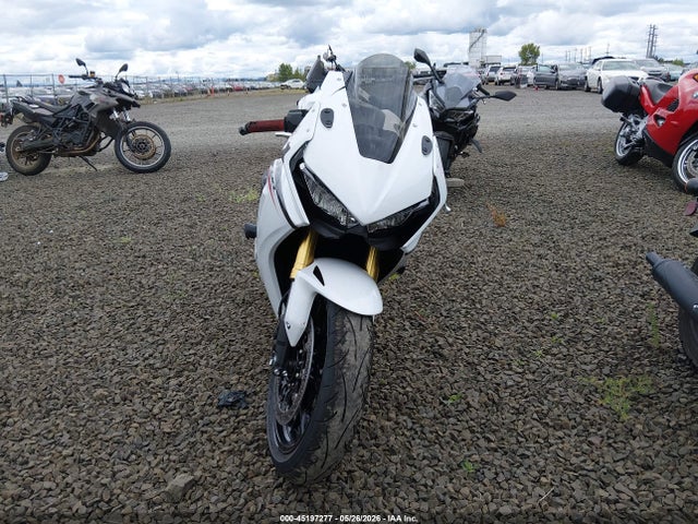 Honda CBR1000 RR 2026 JH2SC7711TK900462 Image 5