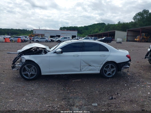 Продажа на аукционе авто 2017 Mercedes-benz E 300, vin: WDDZF4JB2HA272672, номер лота: 45197276