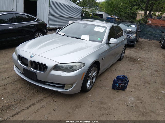 Продажа на аукционе авто 2011 Bmw 528i, vin: WBAFR1C55BC737268, номер лота: 45197299