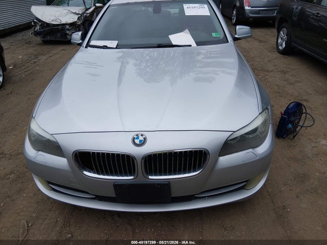 Продажа на аукционе авто 2011 Bmw 528i, vin: WBAFR1C55BC737268, номер лота: 45197299