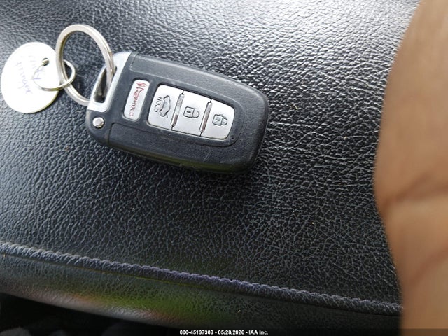 45197309 :رقم المزاد ، KMHHU6KH4AU017712 vin ، 2010 Hyundai Genesis 3.8 Track مزاد بيع