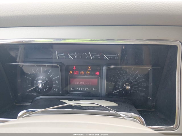 45197311 :رقم المزاد ، 5LMFU28557LJ10215 vin ، 2007 Lincoln Navigator Ultimate مزاد بيع