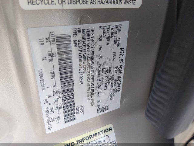 45197311 :رقم المزاد ، 5LMFU28557LJ10215 vin ، 2007 Lincoln Navigator Ultimate مزاد بيع