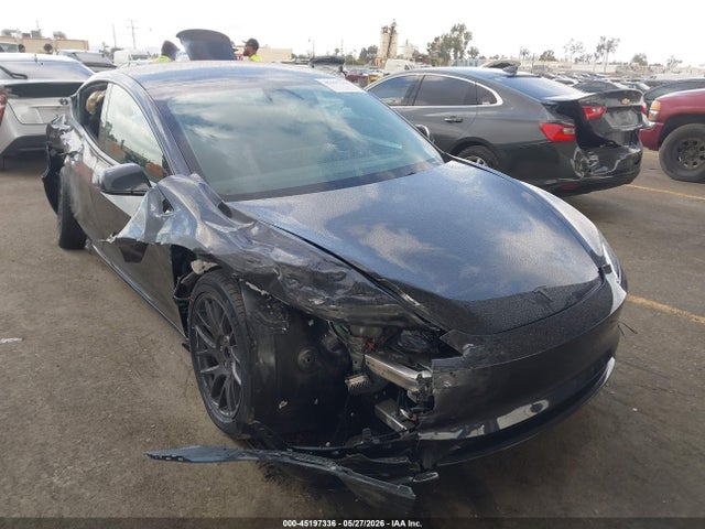2026 Tesla Model 3 Premium Rear-wheel Drive/rear-wheel Drive მანქანა იყიდება აუქციონზე, vin: 5YJ3E1EA1TF126752, აუქციონის ნომერი: 45197336