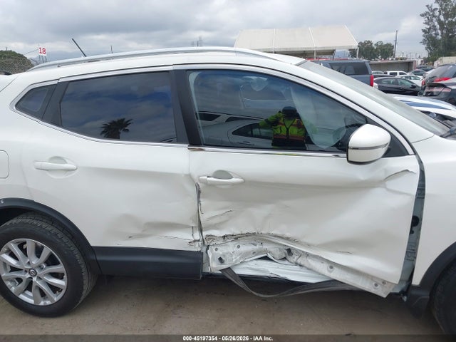 JN1BJ1CVXLW280730 Nissan Rogue Sport Sv Fwd Xtronic Cvt