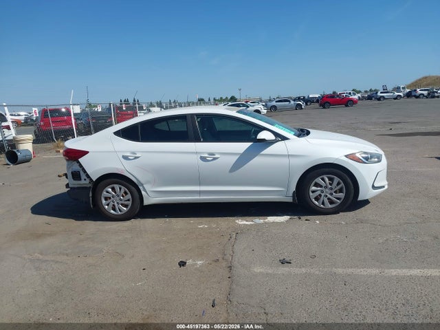 2018 Hyundai Elantra Se მანქანა იყიდება აუქციონზე, vin: 5NPD74LF4JH241178, აუქციონის ნომერი: 45197363