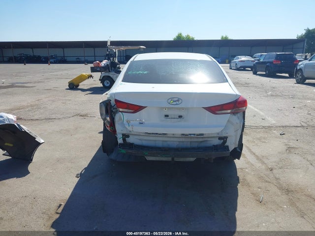 2018 Hyundai Elantra Se მანქანა იყიდება აუქციონზე, vin: 5NPD74LF4JH241178, აუქციონის ნომერი: 45197363