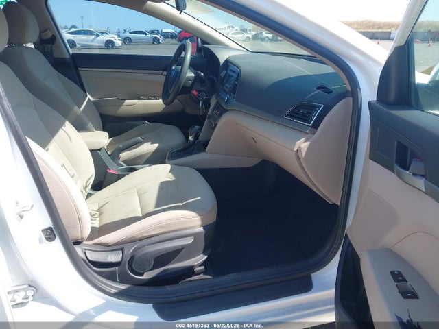 2018 Hyundai Elantra Se მანქანა იყიდება აუქციონზე, vin: 5NPD74LF4JH241178, აუქციონის ნომერი: 45197363