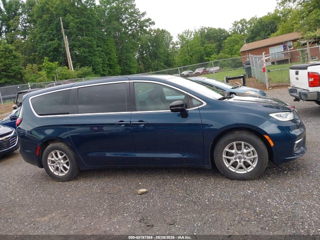 Продаж на аукціоні авто 2025 Chrysler Pacifica Select, vin: 2C4RC1BG9SR508958, номер лоту: 45197369