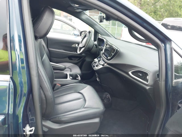 Продаж на аукціоні авто 2025 Chrysler Pacifica Select, vin: 2C4RC1BG9SR508958, номер лоту: 45197369