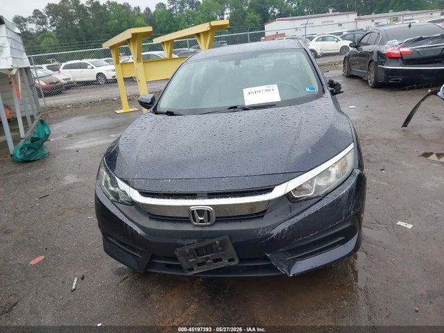 Продажа на аукционе авто 2018 Honda Civic Lx, vin: 2HGFC2F57JH511400, номер лота: 45197393