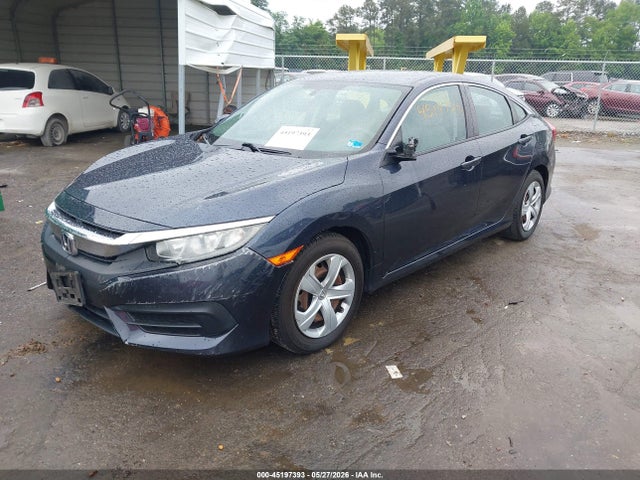 Продажа на аукционе авто 2018 Honda Civic Lx, vin: 2HGFC2F57JH511400, номер лота: 45197393