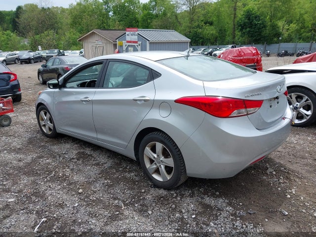 2013 Hyundai Elantra Gls მანქანა იყიდება აუქციონზე, vin: 5NPDH4AE0DH263383, აუქციონის ნომერი: 45197445