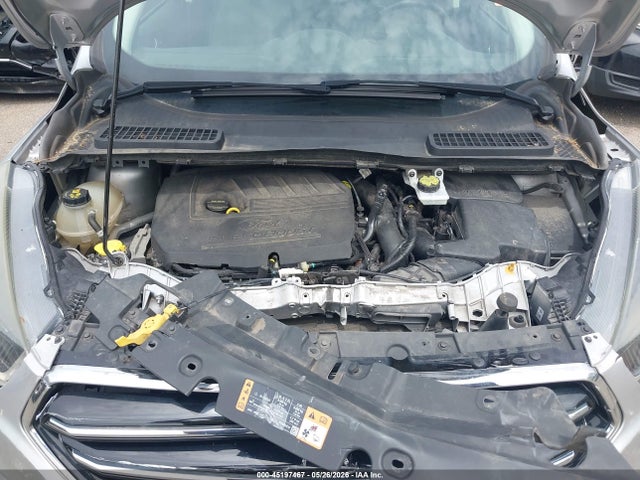 45197467 :رقم المزاد ، 1FMCU0GD4HUE52589 vin ، 2017 Ford Escape Se مزاد بيع