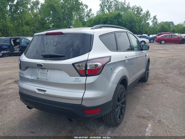 45197467 :رقم المزاد ، 1FMCU0GD4HUE52589 vin ، 2017 Ford Escape Se مزاد بيع