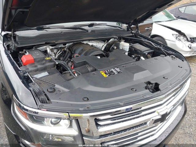 2017 Chevrolet Suburban Premier მანქანა იყიდება აუქციონზე, vin: 1GNSKJKC5HR226792, აუქციონის ნომერი: 45197480
