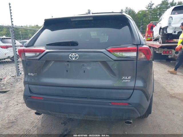 2T3P1RFV6KC057628 Toyota Rav4 Xle