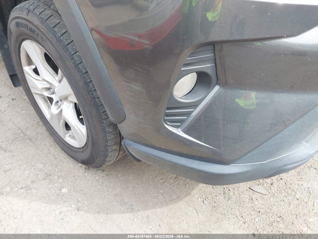 2T3P1RFV6KC057628 Toyota Rav4 Xle