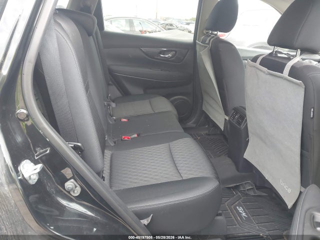 45197508 :رقم المزاد ، KNMAT2MV7JP549782 vin ، 2018 Nissan Rogue Sv مزاد بيع