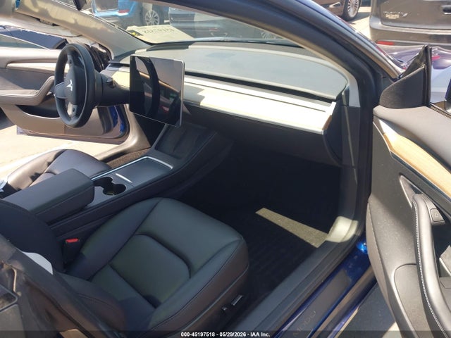 Tesla Model 3 Rear-wheel Drive 2023 5YJ3E1EAXPF660709 Image 5