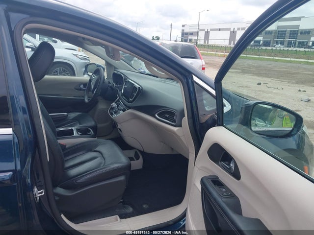 45197543 :رقم المزاد ، 2C4RC1BG0NR182150 vin ، 2022 Chrysler Pacifica Touring L مزاد بيع