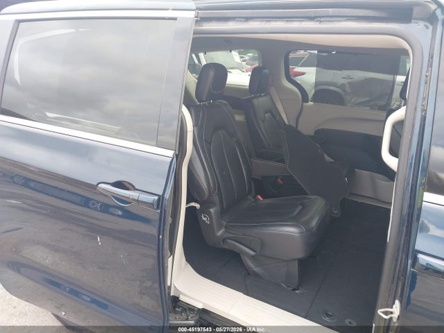 45197543 :رقم المزاد ، 2C4RC1BG0NR182150 vin ، 2022 Chrysler Pacifica Touring L مزاد بيع