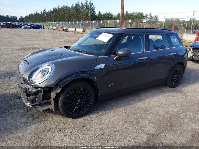 Продаж на аукціоні авто 2017 Mini Clubman Cooper S, vin: WMWLU5C38H2E83905, номер лоту: 45197598
