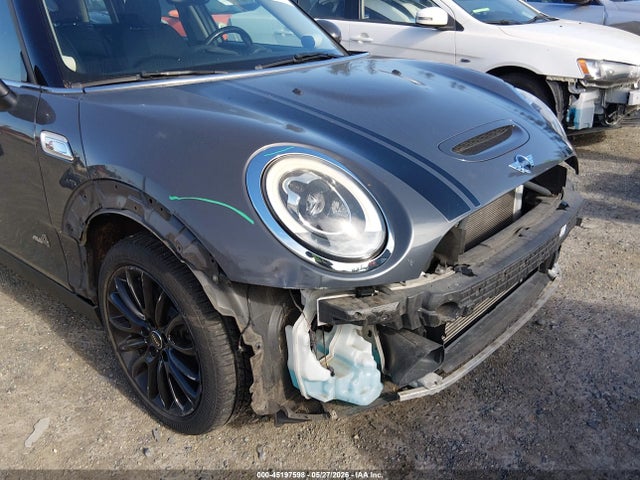 Продаж на аукціоні авто 2017 Mini Clubman Cooper S, vin: WMWLU5C38H2E83905, номер лоту: 45197598