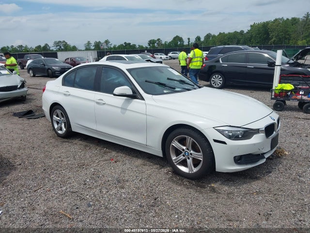 45197613 :رقم المزاد ، WBA3C3G52FNT51265 vin ، 2015 Bmw 320i Xdrive مزاد بيع